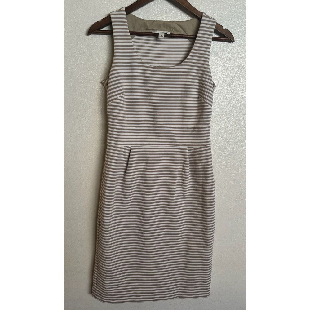 Banana Republic Women's Size 2 Pencil Dress Scoop Neck Sleeveless Dress for Work